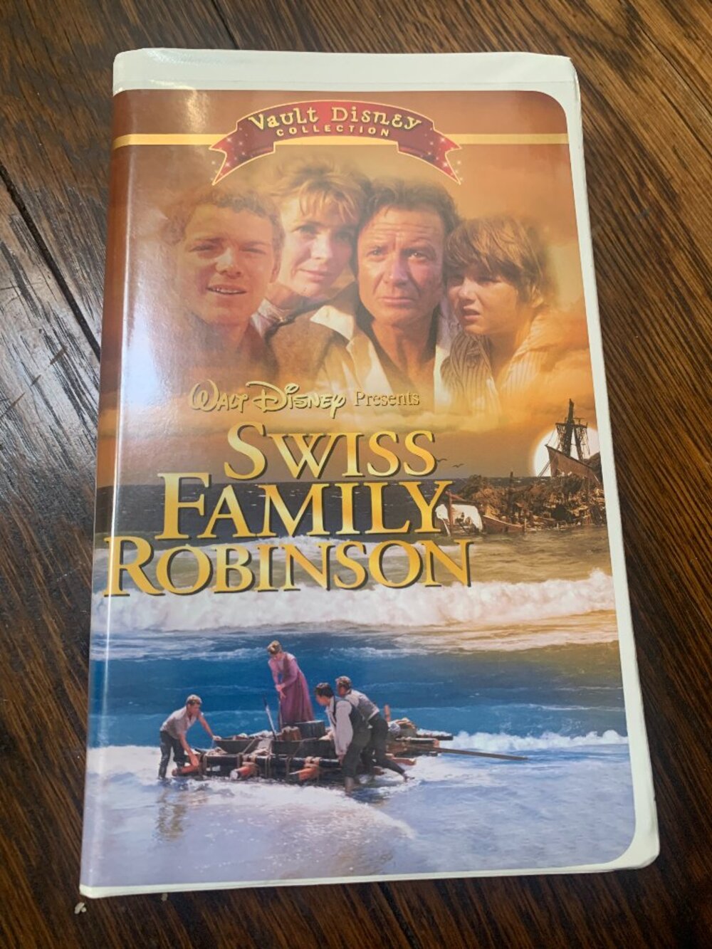 Vault Disney Collection Swiss Family Robinson VHS Tape